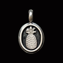 Load image into Gallery viewer, Pineapple Pendant| .925 Sterling Silver
